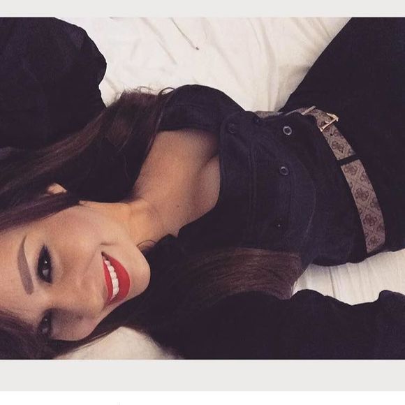 Meet your Posher, Anita - Picture 1 of 1